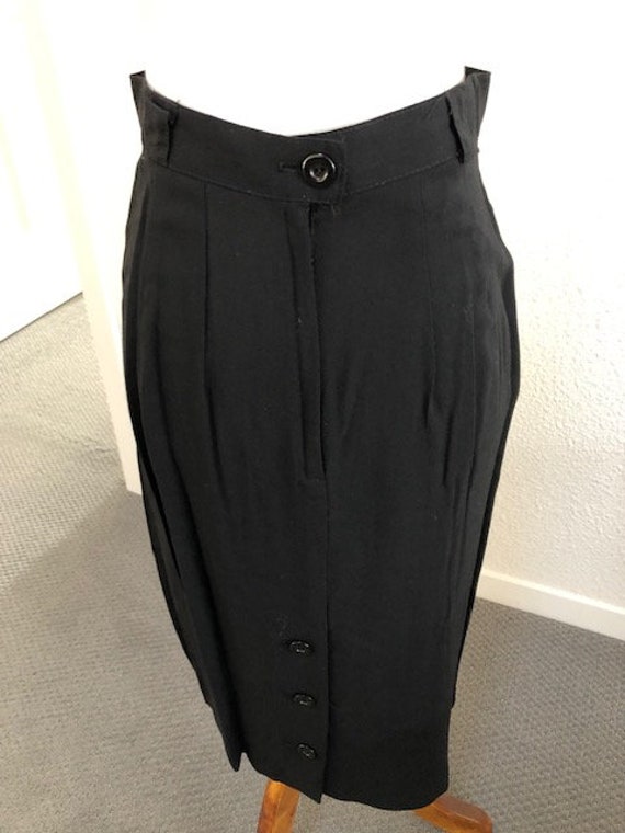 Size 9 Black Skirt by Creme - image 3