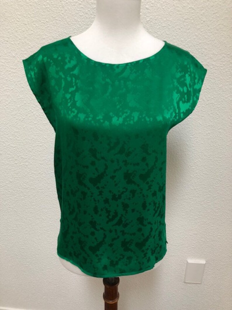 Size XS Emerald Green 100/% Silk Blouse