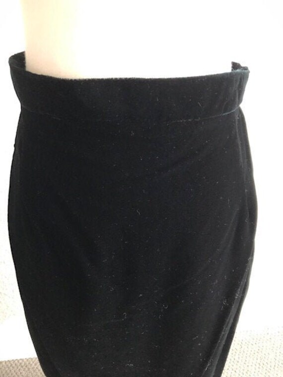 Size 11/12 Black Velvet Skirt