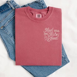 Meet Me on Maint Street Embroidered T-Shirt