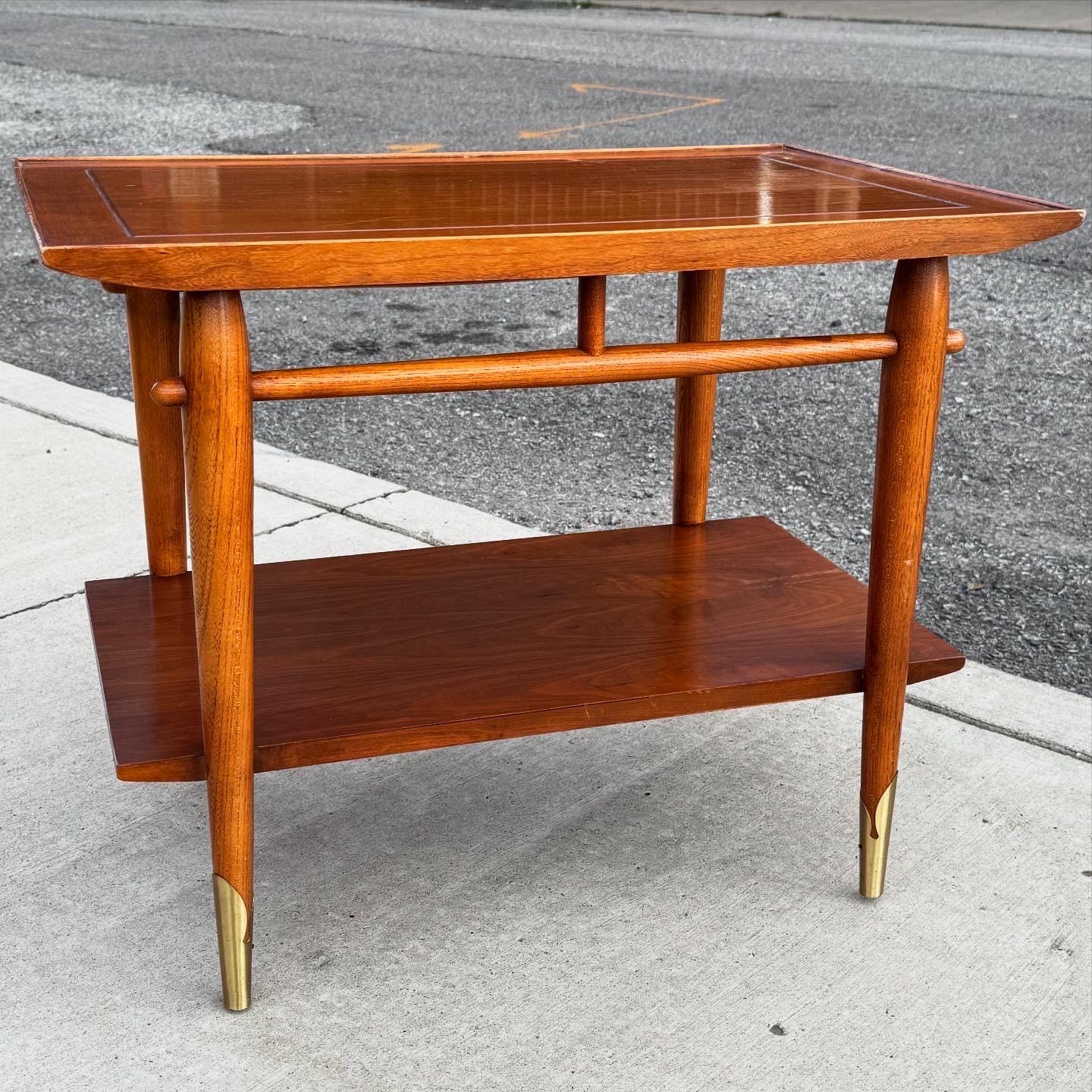 Broyhill Brasilia ブロイヒル・ブラジリア・ダイニングチェア Broyhill Brasilia Set of 6 Mid Century Walnut Dining Chairs