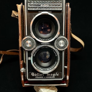 Rollei Magic 1 medium Format 6x6 fully automatic TLR.