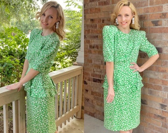 Vintage 90's Carolina Herrera Neiman Marcus Green Floral Peplum Silk Dress S/M