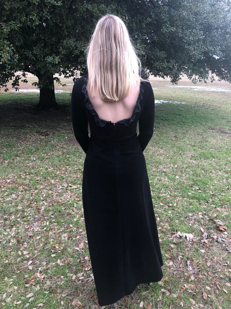 Vintage 70\u2019s Dress Black Faux Velvet Velour Housedress by Vanity Fair Size 8 Womens Small Medium