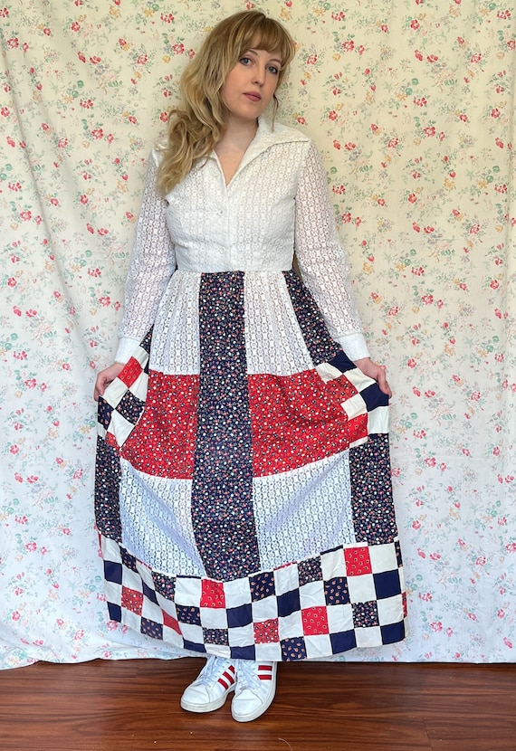 70s Vintage Red, White, and Blue Collared Calico … - image 2