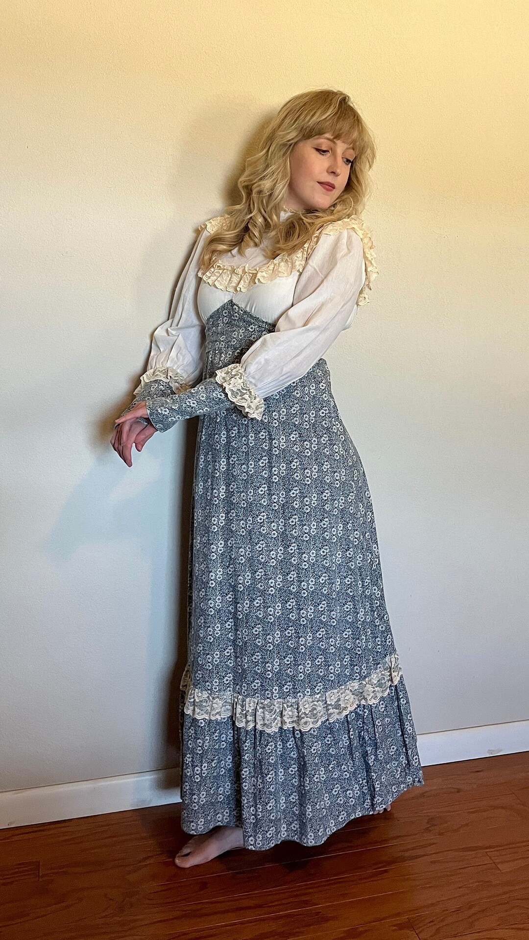 Vintage 1960s Gunne Sax by Jessica Mcclintock White & Blue High Neck ...