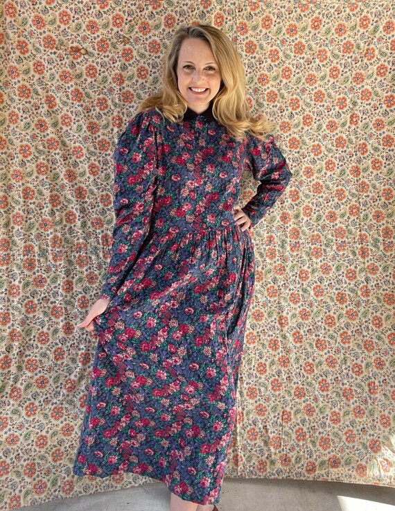 1980’s Vintage Laura Ashley Cotton Floral Dress - image 3