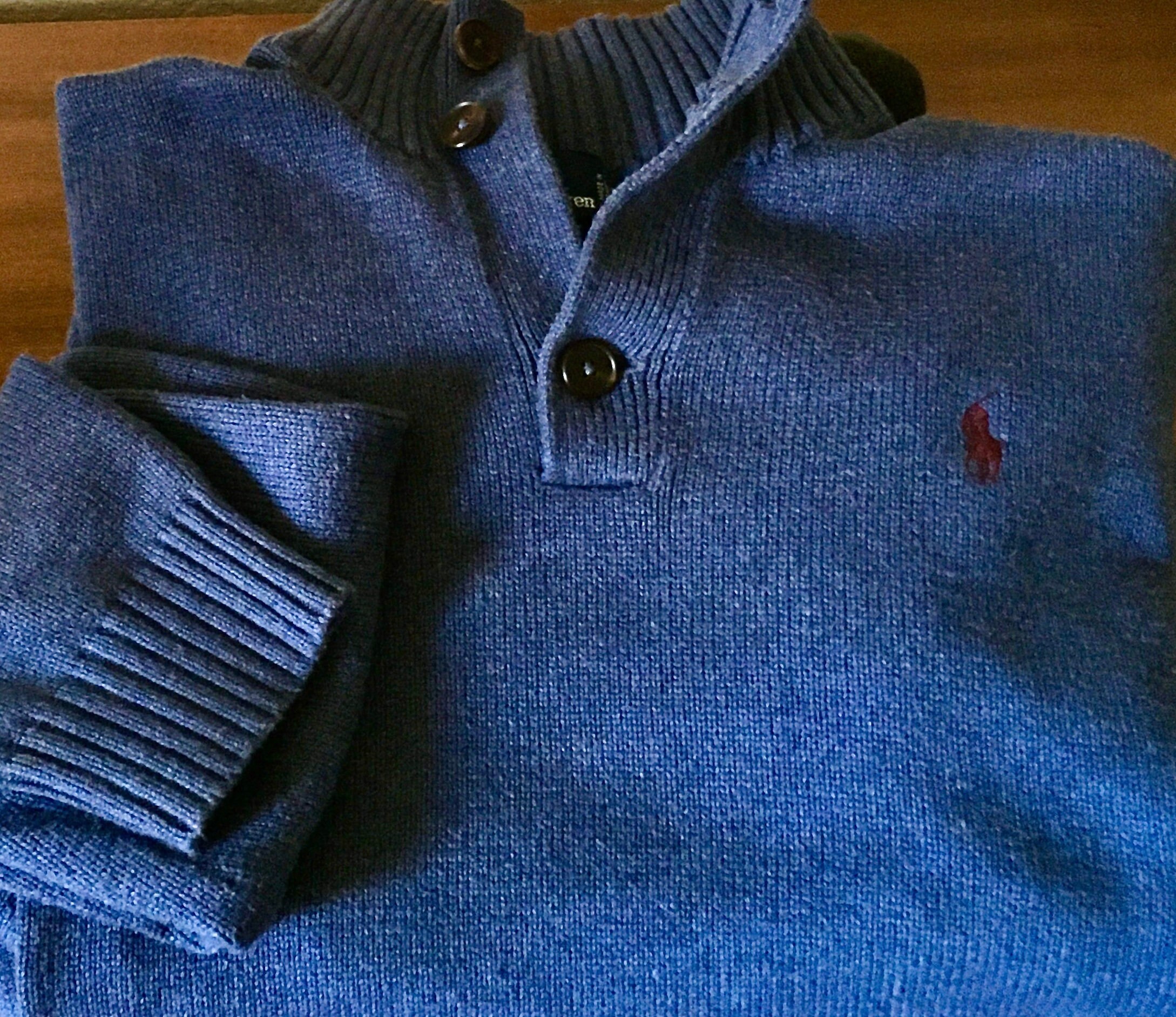 Flawless sweater shop