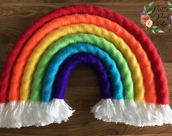 Traditional rainbow wall hanging, 6 ring rainbow