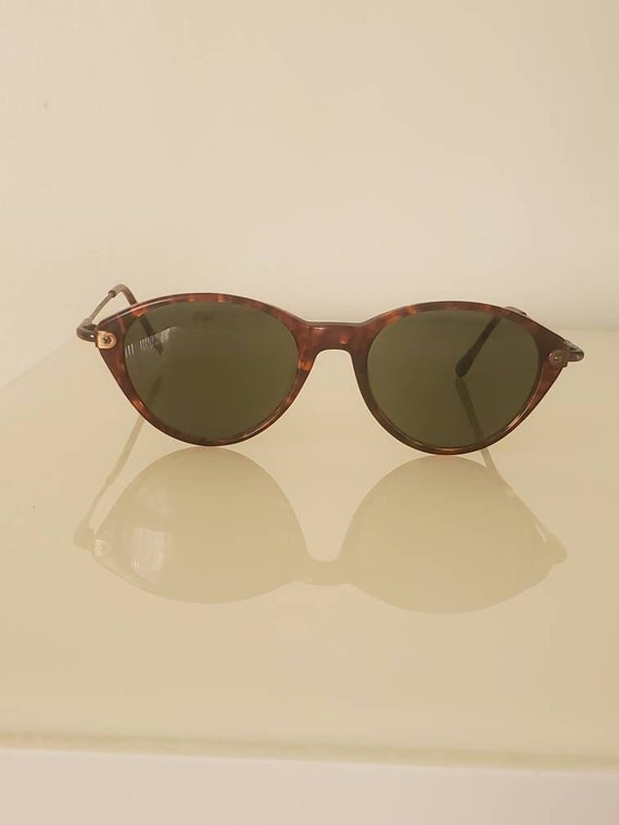 Sunglasses 1980s Brown tortoise