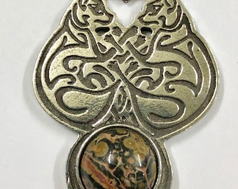 Small Celtic Cat Pendant