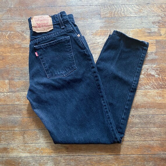 Highwaisted Black Vintage 1990’s Levi’s Jeans