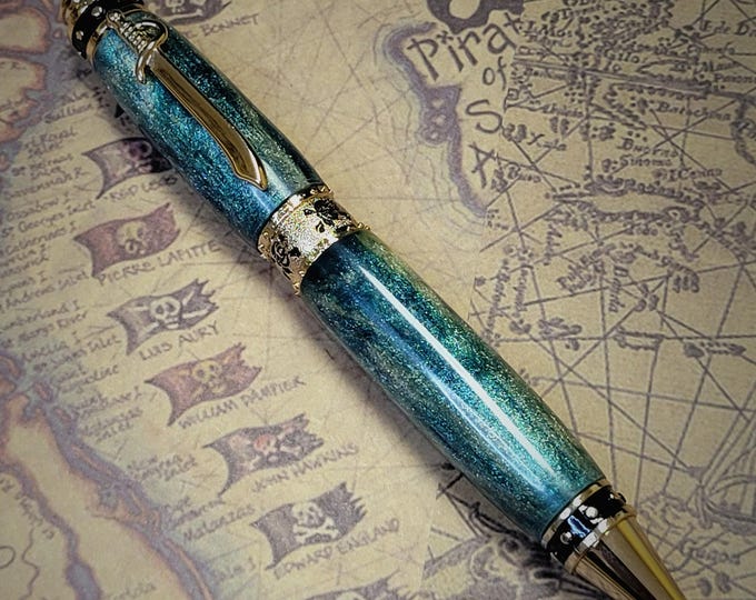 Handmade Pirate twist pen with Shamrock DiamondCast body.