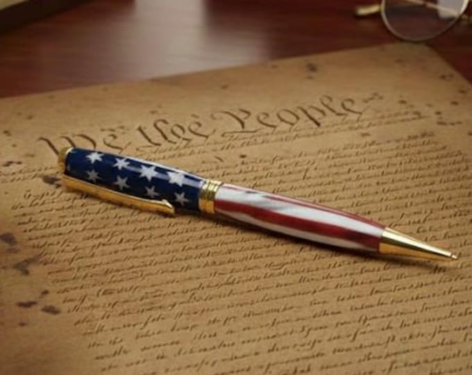 Saturn Twist Patriotic Pen – Stars and Stripes Design, Gift Box