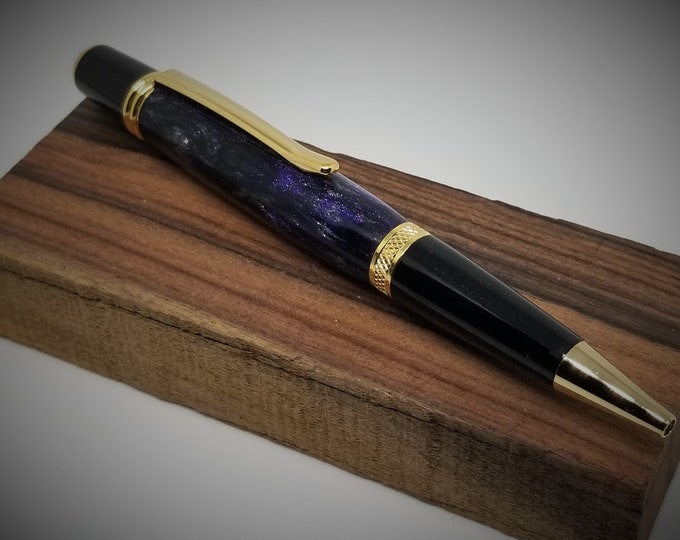 Gold and Black Sierra Twist Pen