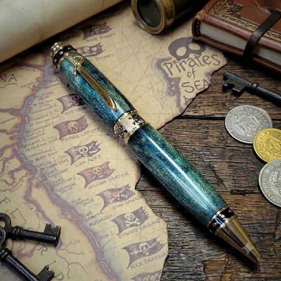 Handmade Pirate twist pen with Shamrock DiamondCast body.