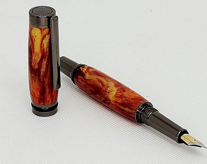 Diamond-Infused Resin Fountain Pen with German Iridium Nib – Sleek, Compact Design for Effortless Writing.