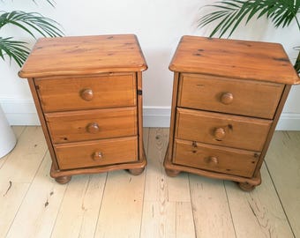 Pair Vintage Solid Pine Bedside Tables 3 Drawer Country Style Bedroom Cabinets 1980's