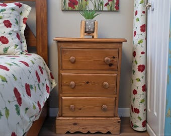 Solid Pine Country Bedside Chest of Drawers Vintage Bedside Cabinet 1980