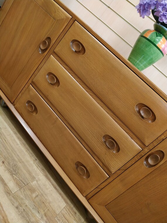 Sold 1960s Ercol Windsor Sideboard Tv Cabinet Cupboard Etsy