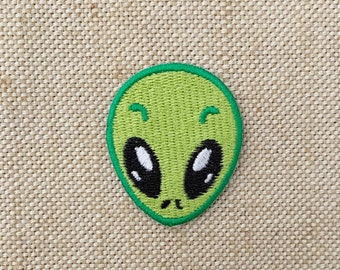 Cute alien patches iron on Alien iron on patch patches for Jackets embroidery patch Patch for backpack Iron On Patch patches for hats