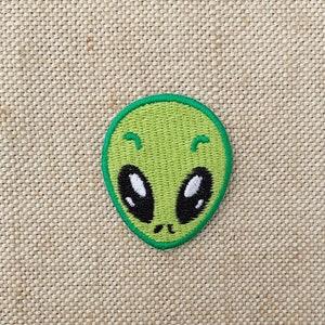Cute alien patches iron on Alien iron on patch patches for Jackets embroidery patch Patch for backpack Iron On Patch patches for hats
