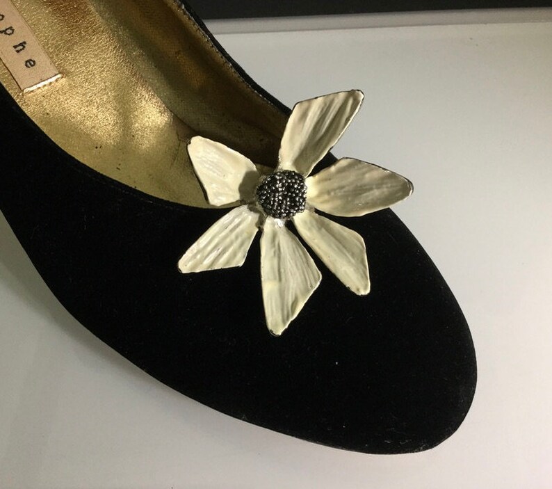 Vintage Nancy Katz Shoe Clips with Bluette Shoe Clips Made in France Poinsettia Clips Enamel Shoe Clips White Shoe Clips Floral Shoe Clips