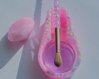 2-in-1 Nail Tech Essential: Brush Holder + Dappen Dish - Convenience Redefined!