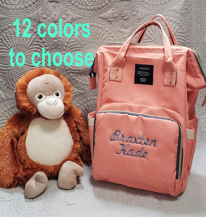 Monogramm Wickeltasche Rucksack, wasserdichte Windeltasche, personalisierte Babypartygeschenk Bild 1
