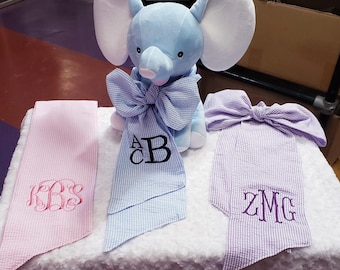 Faixa de bebê em tecido seersucker com monograma: acessório personalizado para fotos de recém-nascidos