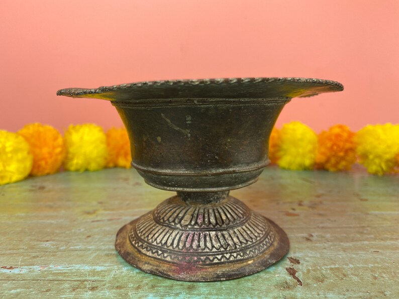 Antique Indian Brass Temple Oil Lamp Ghee Lamp Diya Puja Etsy UK