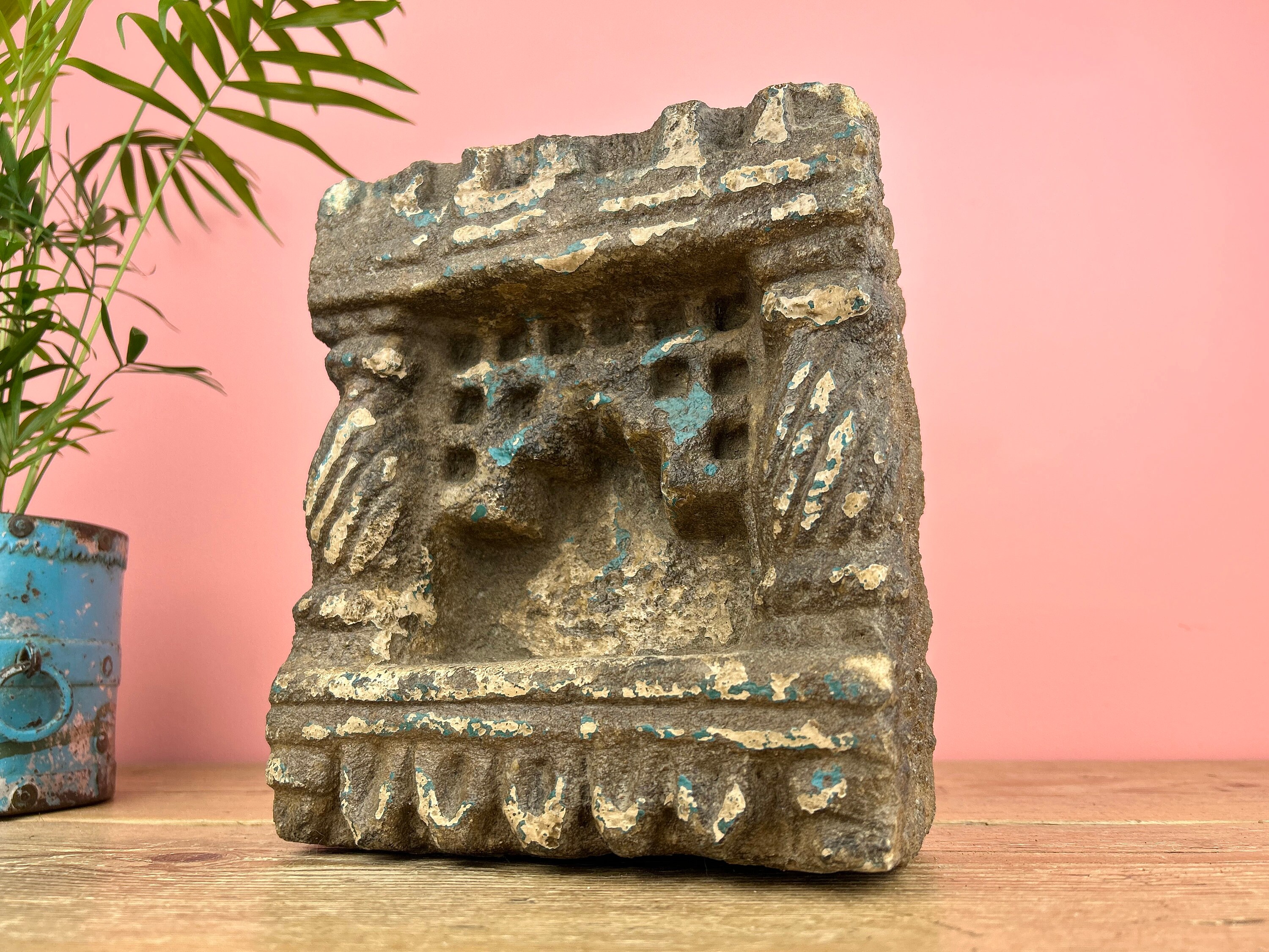 Stone Jharokha Lamp Niche - 19th Century Stone Jharokha Lamp Niche - 19th Century