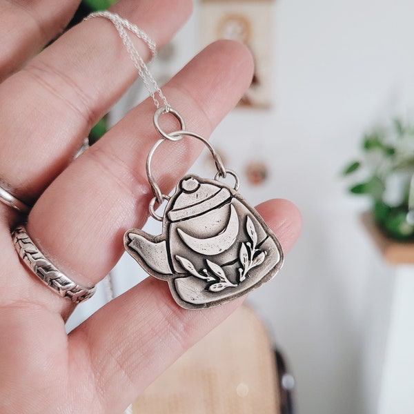 TEAPOT KETTLE Talisman Necklace Plain 925 Sterling Silver Witch Tea Coffee Leaf Moon Amulet Pendant Botanical Hygge Kitchen Folk