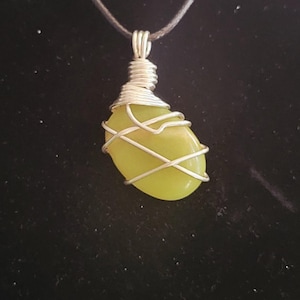 green serpentine necklace
