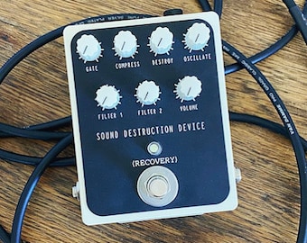 SOUND DESTRUCTION DEVICE: Sonic Destruction, Filter, and Oscillation Effects Pedal