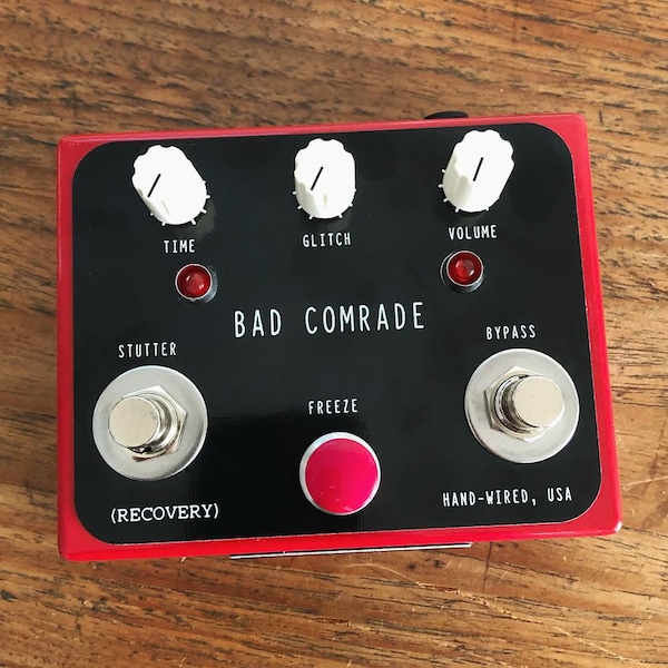 BAD COMRADE: Glitch, Pitch, Slice, Dice, Distortion, Ring Modulator, Delay, Guitar Effects Pedal