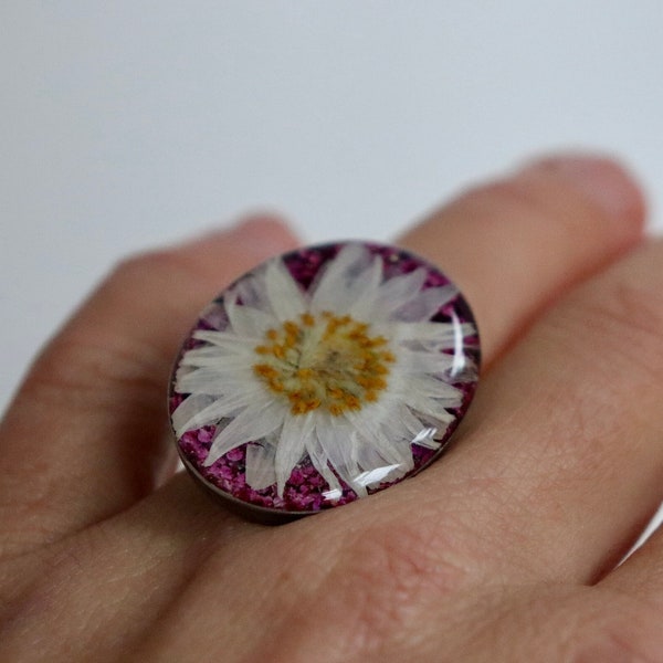 Flower Ring // Stainless Steel // Adjustable Ring // Immortelle // Queens Lace // Love-in-a-Mist // Oval Ring // Funky Ring / Multi-coloured