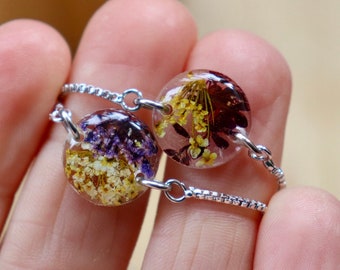 Pressed Purple Flower Bracelet: Botanical Resin Art, Adjustable Jewelry
