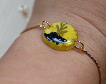 Pressed Yellow Flower Bracelet: Botanical Resin Art, Adjustable Chain