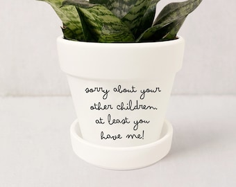 Plant Pot Gift for Mom | Funny Mothers Day Gift | Happy Mothers Day Plant Gifts | Succulent Planter w/ Saucer | Plant NOT included (White)