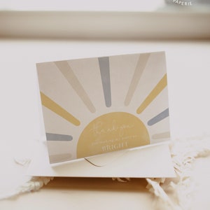 Tarjeta de agradecimiento Boho Sun, para el cumpleaños del sol, aquí viene la ducha del sol, primer viaje alrededor del cumpleaños del sol Plantilla totalmente editable #Y230