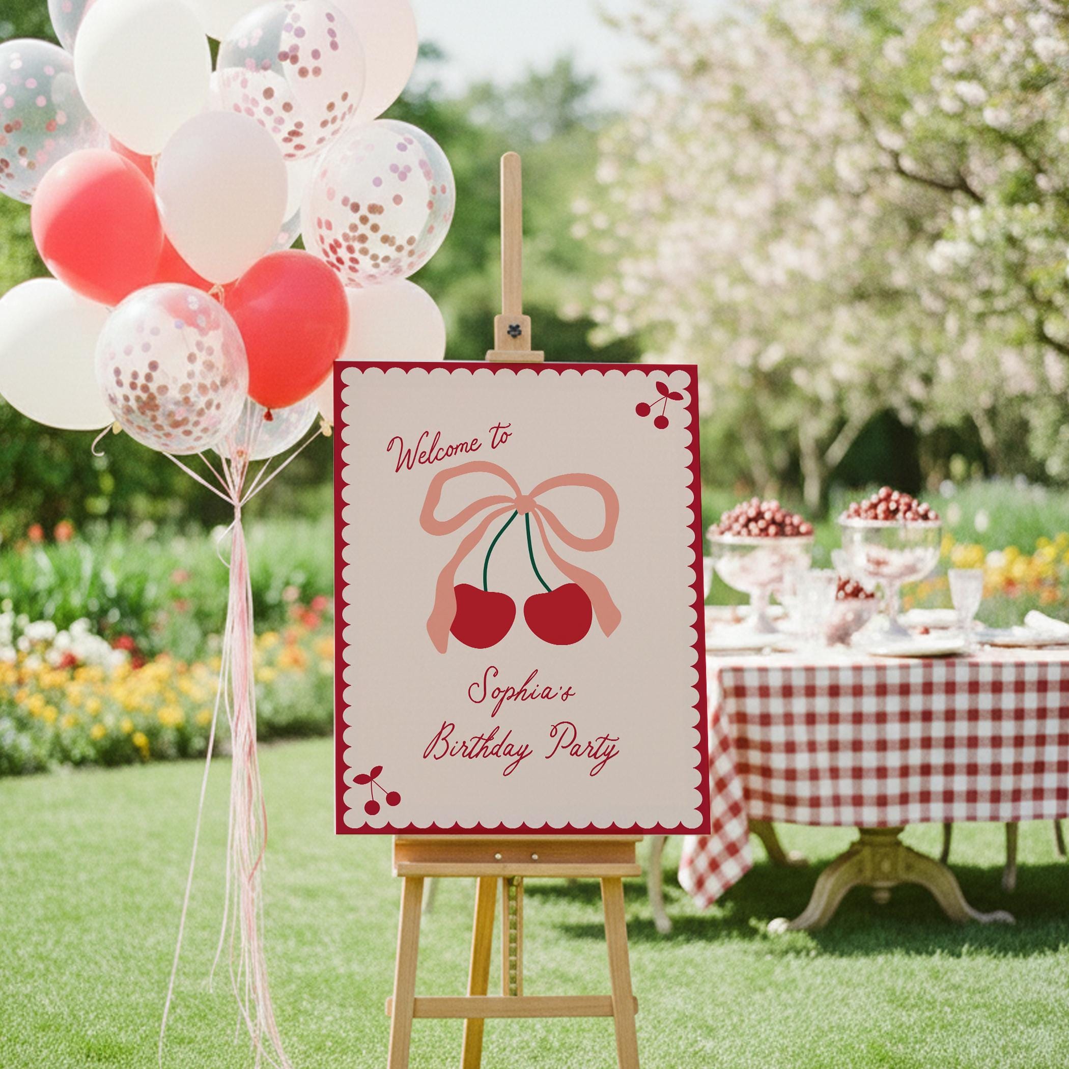 Banner Scritta 'She's The Cherry On Top' Per Addio Al Nubilato A Tema Ciliegia, Oro E Nero