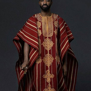 Morire African men agbada and matching pant with hat/African clothing/African men clothing/Gold embroidered shirt /dashiki/wedding suit