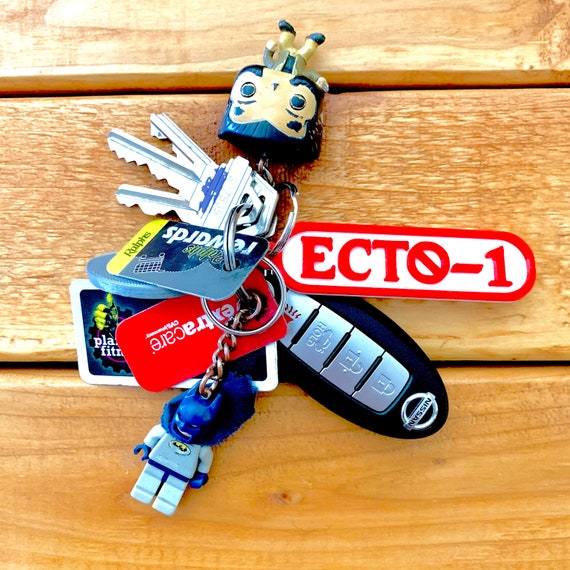 海外版 ゴーストバスターズ ザ ビデオゲーム ECTO-1 サウンドキーホルダー Ecto-1 Keychain - Etsy