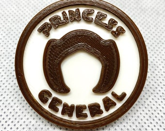 Leia Pin