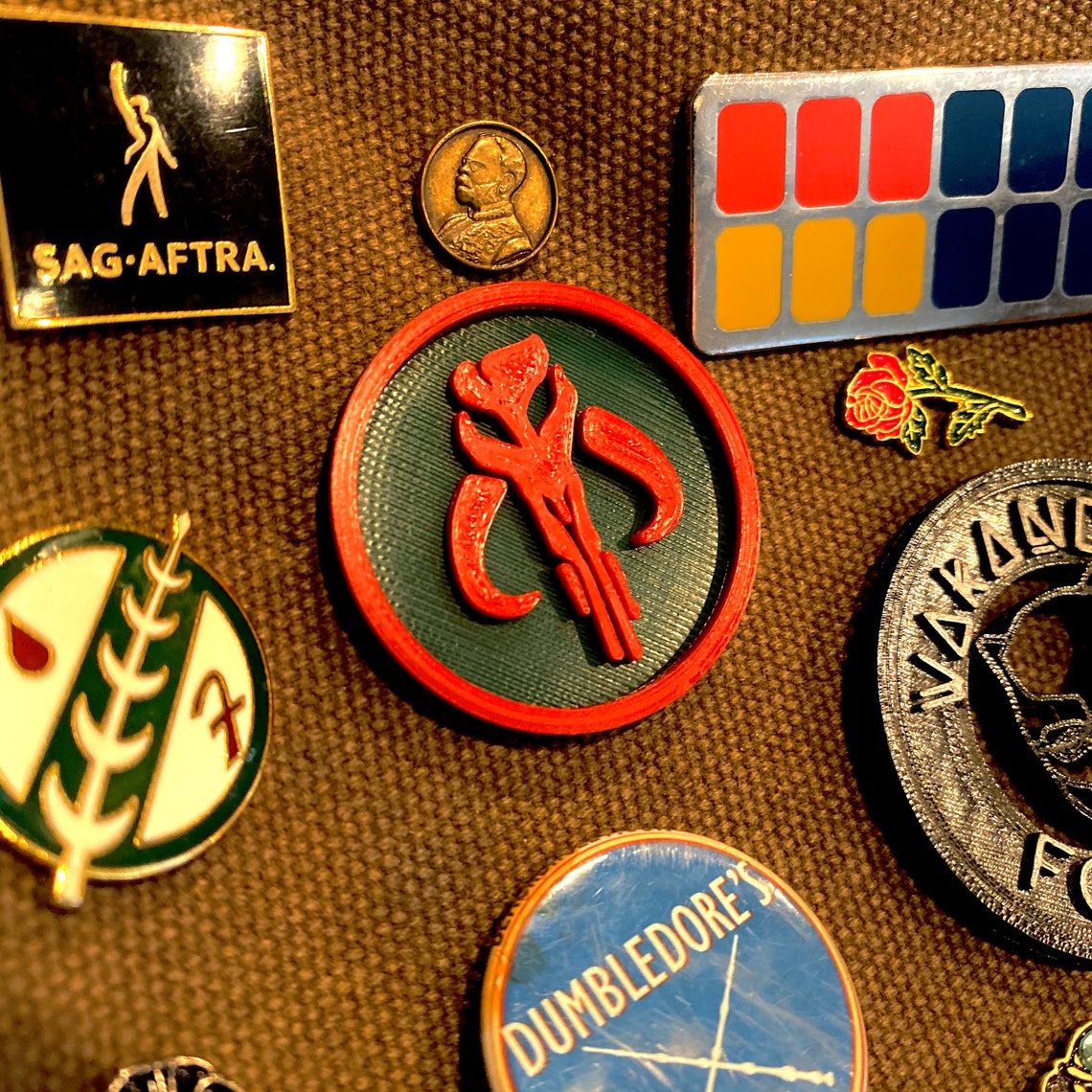 Mandalorian Pin - Etsy