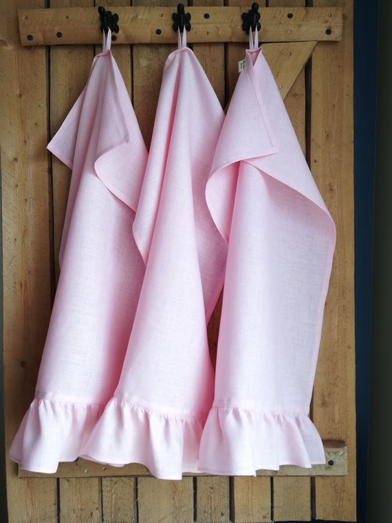 Ruffled linen towels, Set of 3;4 Face linen towels, french linen look, guest soft towels, Linen Towels with one ruffle, Linen Tea Towels