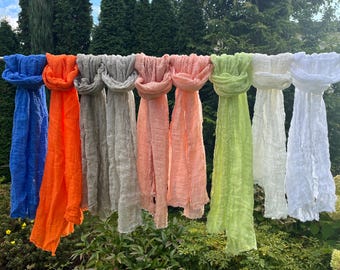 Sciarpa in garza di lino verde lime, sciarpa ecologica in puro lino con frange, regalo di abbigliamento sostenibile per lui o per lei, stropicciata, colore diverso