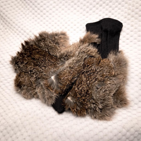 Rabbit Fur Claw Gloves: Sensual Massage Tickle Kitten Play