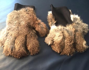 Rękawiczki z futra królika z pazurami: zmysłowy masaż i łaskotanie podczas zabawy z kociakiem